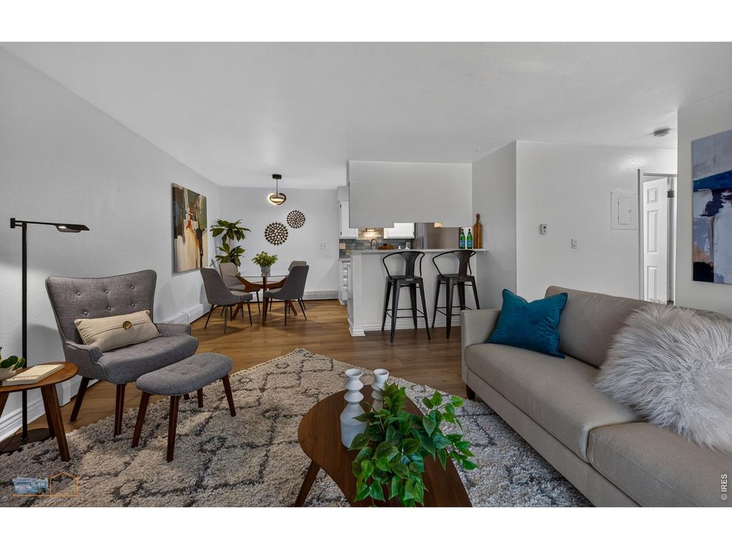 695 Manhattan Dr 106, Boulder, CO 80303