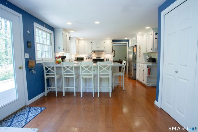 21 Woodland Drive, Canton, CT 06019