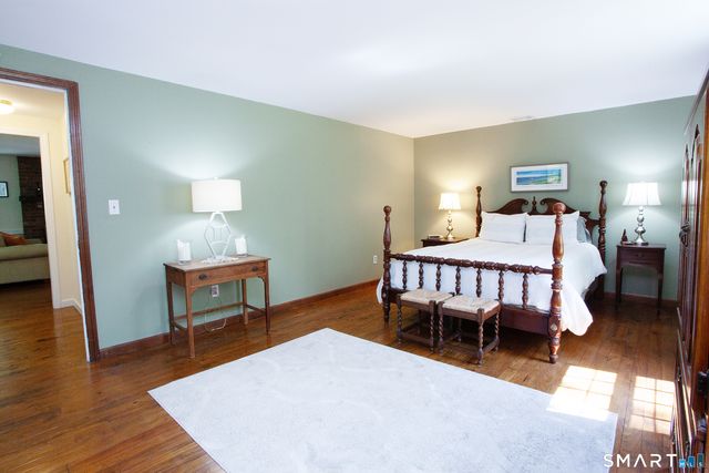 21 Woodland Drive, Canton, CT 06019