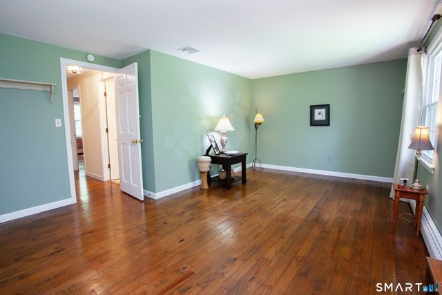 21 Woodland Drive, Canton, CT 06019