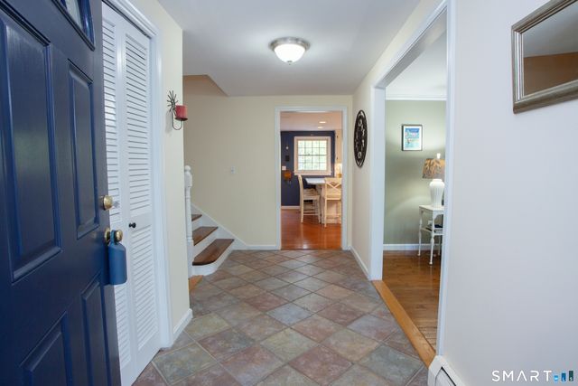 21 Woodland Drive, Canton, CT 06019
