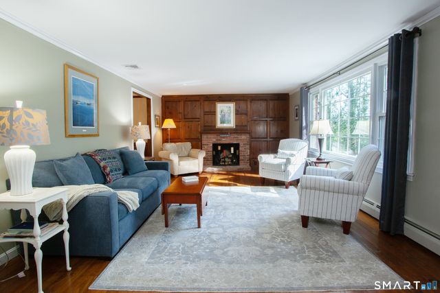 21 Woodland Drive, Canton, CT 06019