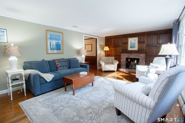 21 Woodland Drive, Canton, CT 06019