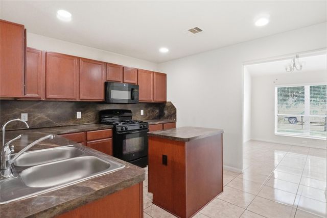12530 Greencanyon Dr, Houston, TX 77044