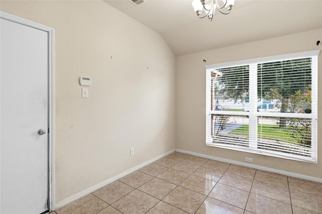 12530 Greencanyon Dr, Houston, TX 77044