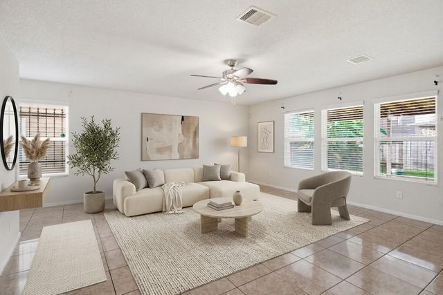 12530 Greencanyon Dr, Houston, TX 77044