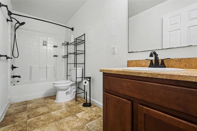 115 PIPEWORT COURT SW, Palm Bay, FL 32908