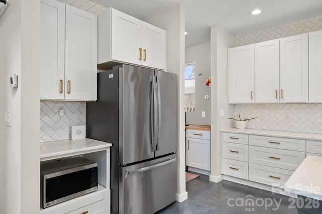 21 Boyd Avenue, Asheville, NC 28806