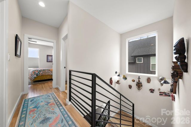 21 Boyd Avenue, Asheville, NC 28806