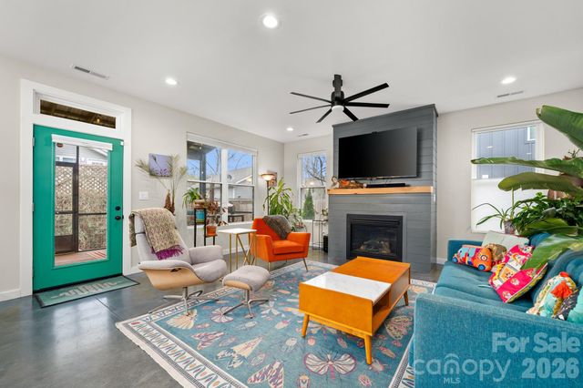 21 Boyd Avenue, Asheville, NC 28806