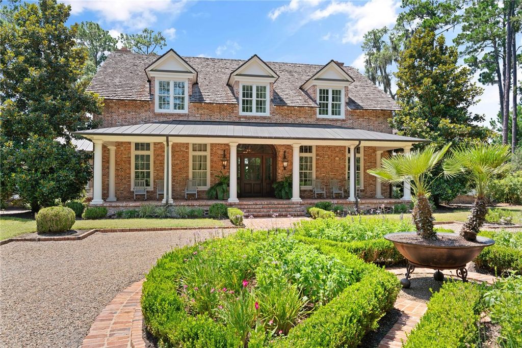 106 Telford Lane, St Simons Island, GA 31522