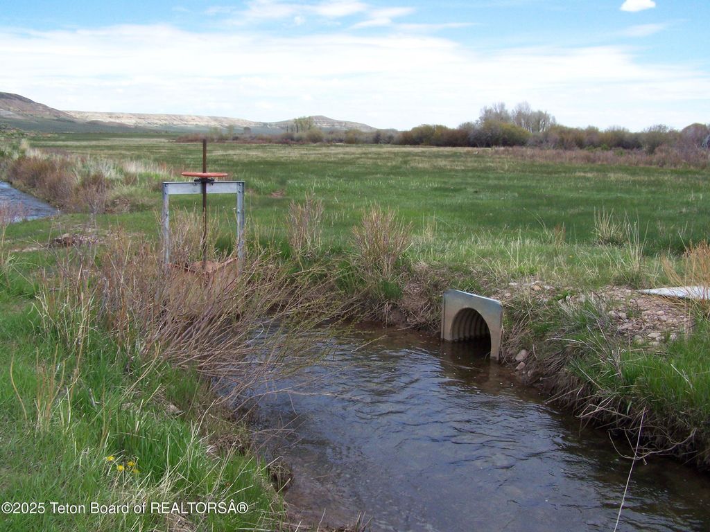 139 N PINEY LAKE 23-159, Big Piney, WY 83113 photo 18