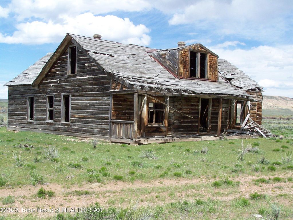 139 N PINEY LAKE 23-159, Big Piney, WY 83113 photo 25