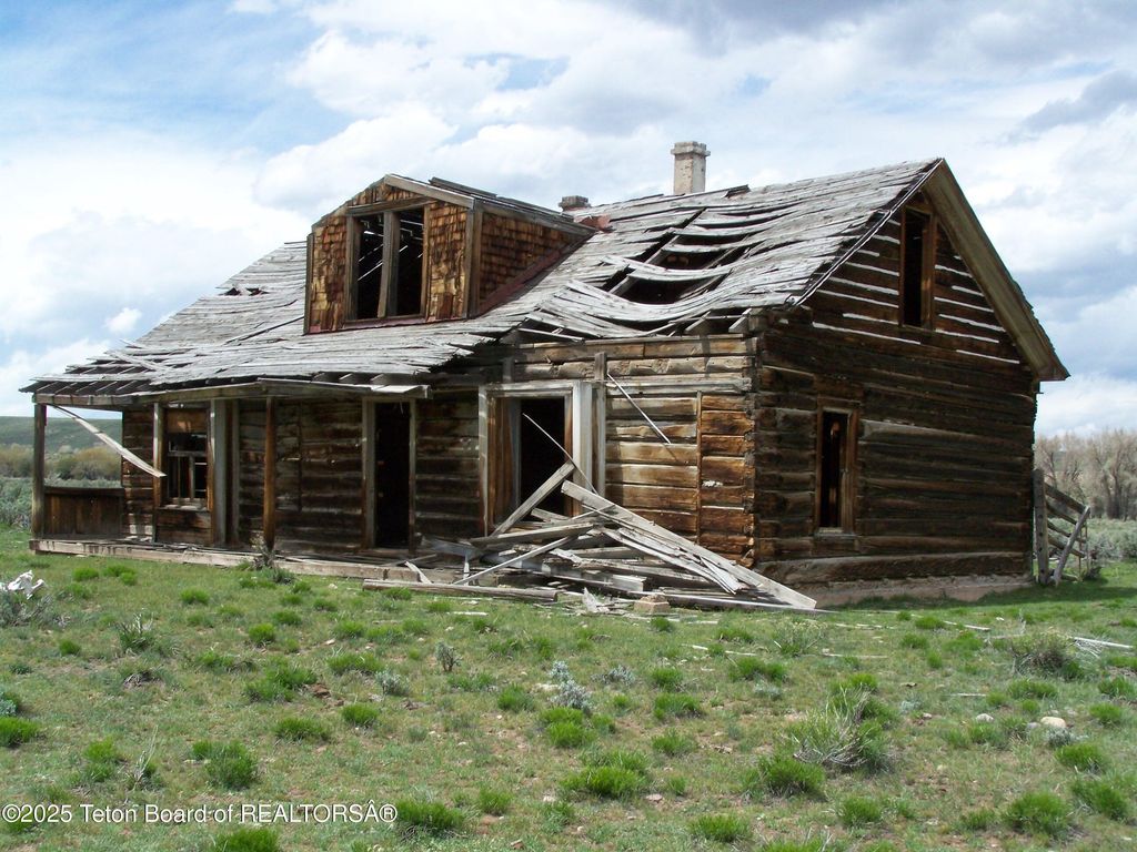 139 N PINEY LAKE 23-159, Big Piney, WY 83113 photo 26