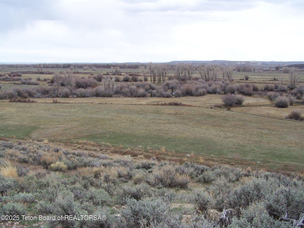 139 N PINEY LAKE 23-159, Big Piney, WY 83113 photo 4