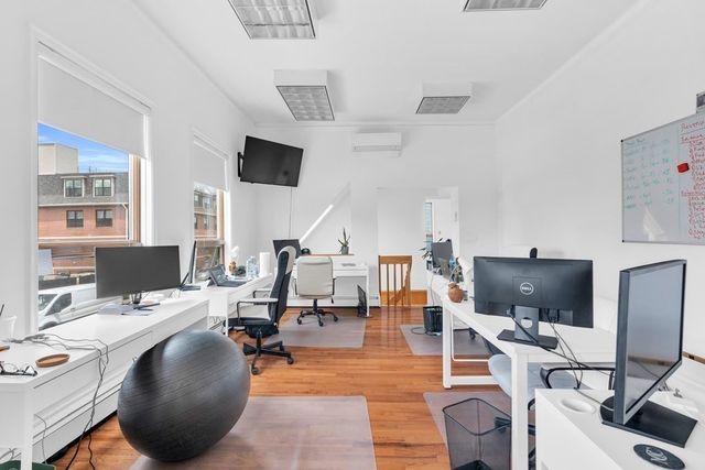 754 E Broadway 66A, Boston, MA 02127