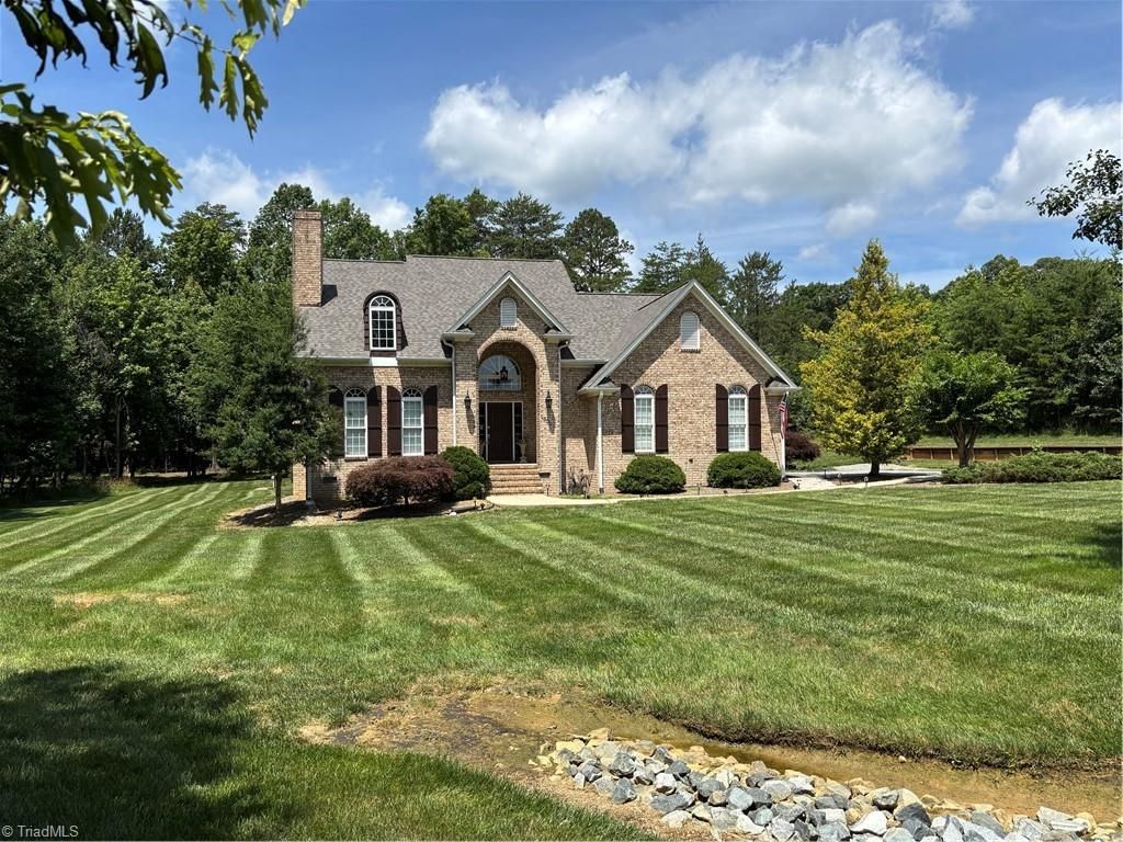 1301 Rose Of Sharon Court, Pleasant Garden, NC 27313