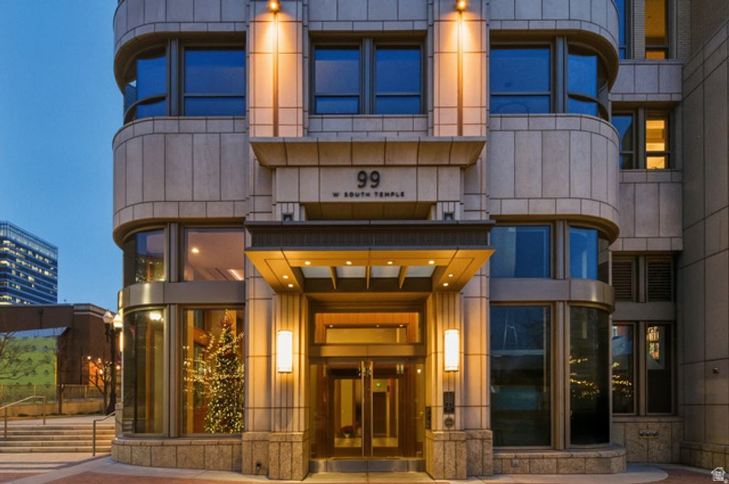 99 W SOUTH TEMPLE ST #2005, Salt Lake City, UT 84101 — exterior