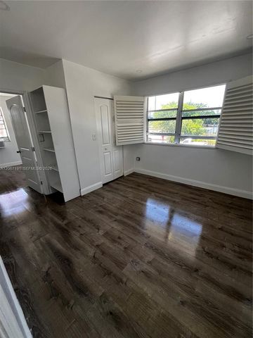 5926 Wiley Street 3, Hollywood, FL 33023