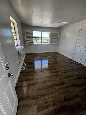 5926 Wiley Street 3, Hollywood, FL 33023