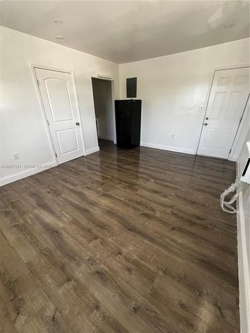 5926 Wiley Street 3, Hollywood, FL 33023