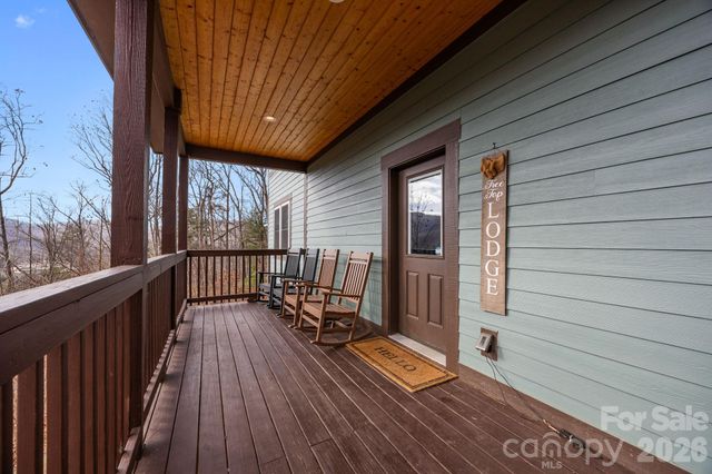 64 Crystal June Lane, Asheville, NC 28803