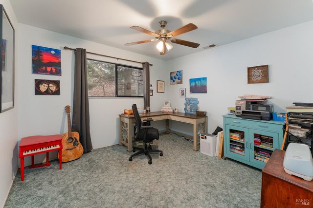 27431 Poppy Dr, Willits, CA 95490