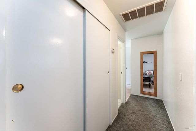 27431 Poppy Dr, Willits, CA 95490