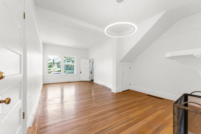 126 N Ellsworth Avenue, San Mateo, CA 94401