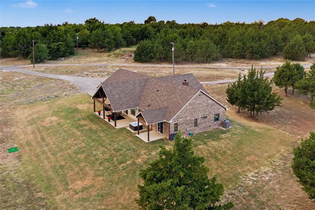 8615 County Road 534, Whitewright, TX 75491