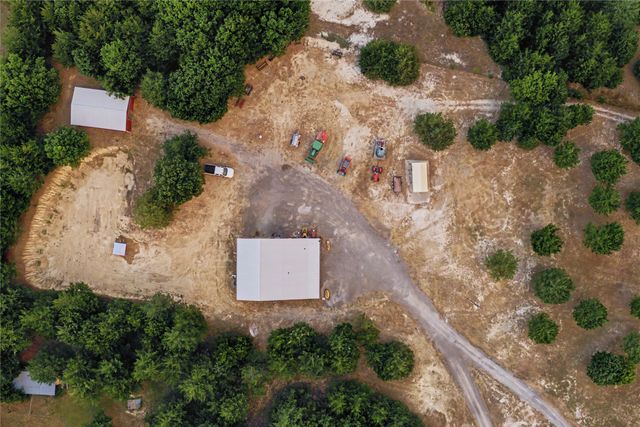 8615 County Road 534, Whitewright, TX 75491