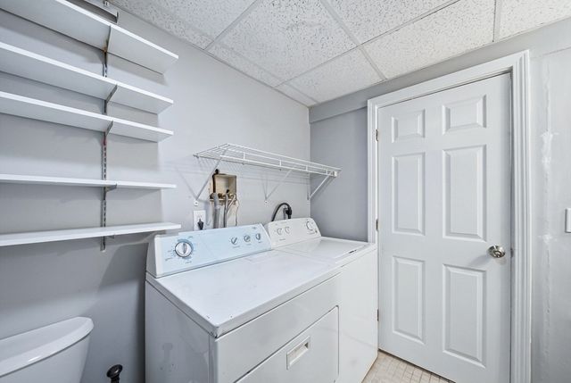 3 Lady Slipper Ln, Methuen, MA 01844