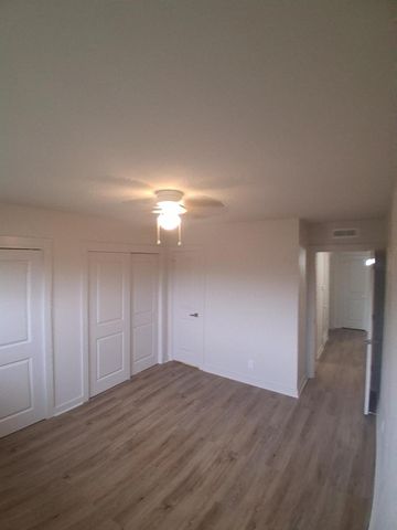 8906 Ilona Lane 6, Houston, TX 77025