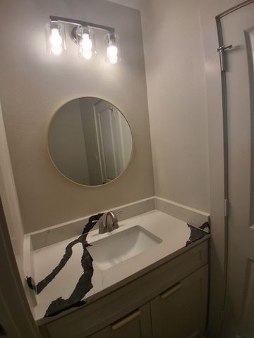 8906 Ilona Lane 6, Houston, TX 77025