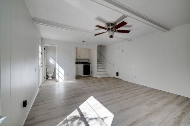 10 Garnet Ct, Little Rock, AR 72212