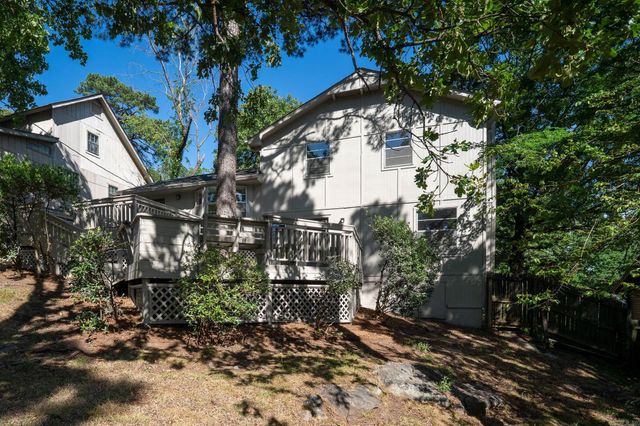 10 Garnet Ct, Little Rock, AR 72212