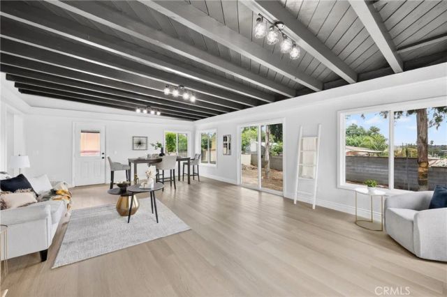 5137 Peacock Lane, Riverside, CA 92505