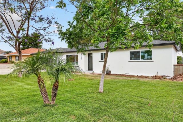 5137 Peacock Lane, Riverside, CA 92505