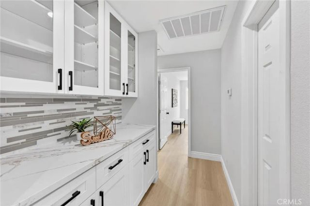 5137 Peacock Lane, Riverside, CA 92505