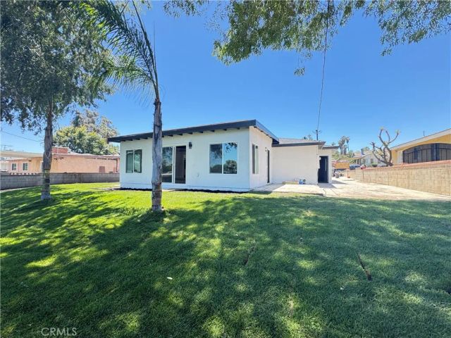 5137 Peacock Lane, Riverside, CA 92505
