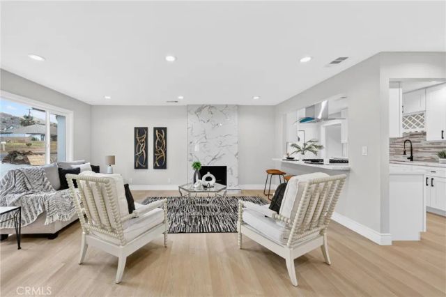 5137 Peacock Lane, Riverside, CA 92505