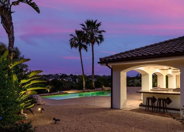 2869 Dos Lomas Place, Fallbrook, CA 92028