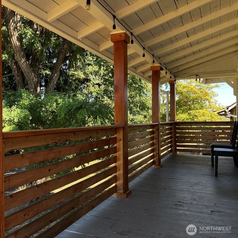 811 Ham Hill Road, Centralia, WA 98631