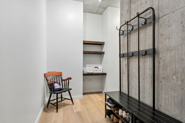 235 W Van Buren Street 1419, Chicago, IL 60607