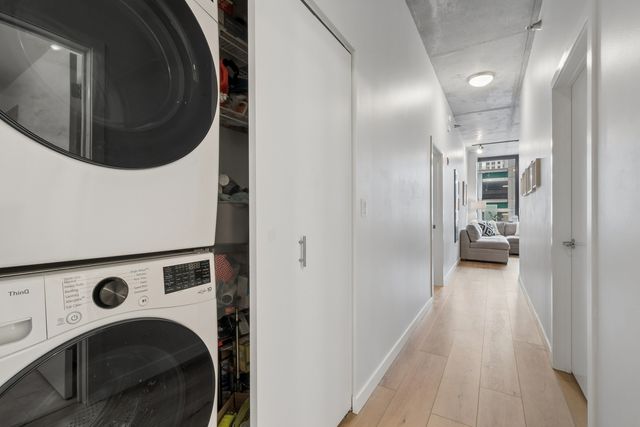 235 W Van Buren Street 1419, Chicago, IL 60607