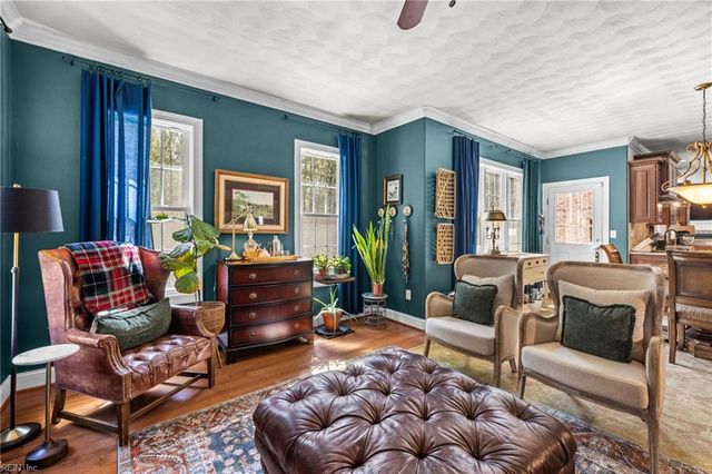313 Scone Castle LOOP, Chesapeake, VA 23322