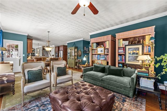 313 Scone Castle LOOP, Chesapeake, VA 23322