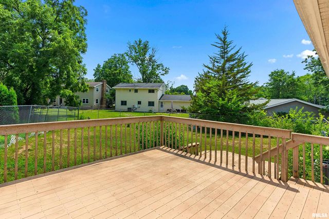 3018 WARDCLIFFE Drive, Peoria, IL 61604