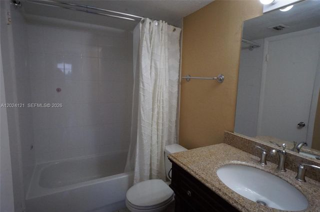 10900 SW 104th Street 219, Miami, FL 33176