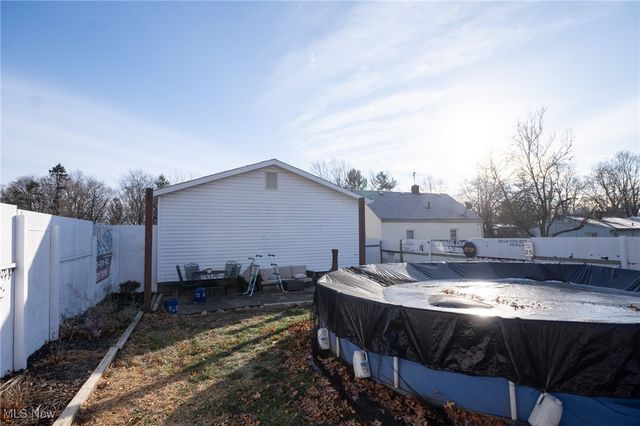 766 Staeger Street, Akron, OH 44306